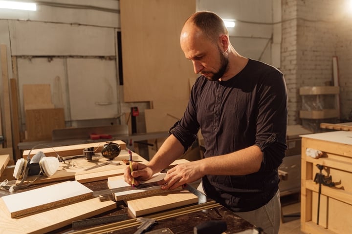 A furniture store offers a product experience transformation, digital shelf strategy, product experience, ecommerce conversion, omnichannel commerce | Salsify