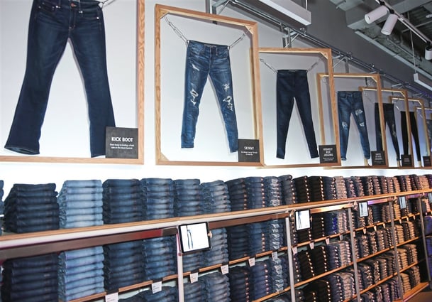 AE-Studio-Jeans.jpg