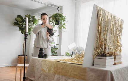 Why Do Shoppers Consider Images and Videos the Most Important Product Page Elements? Fetured Image