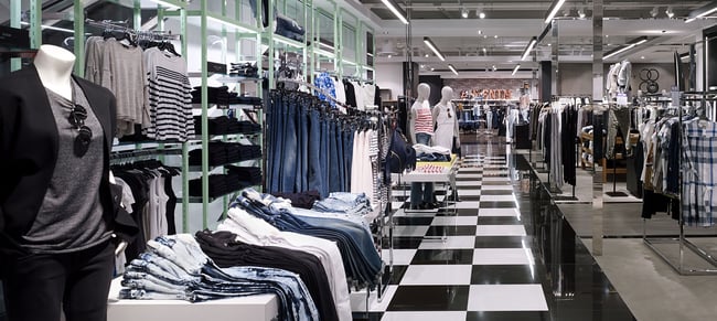 Clothing Brands Win Omnichannel with Immersive Brick & Mortars