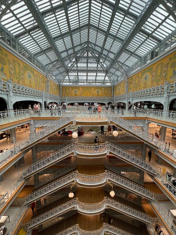 Le magasin La Samaritaine à Paris allie luxe et vie parisienne